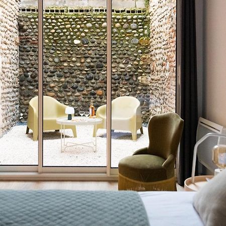 Stylish Family : T4 Avec Cour Au Coeur De Pau Διαμέρισμα Εξωτερικό φωτογραφία